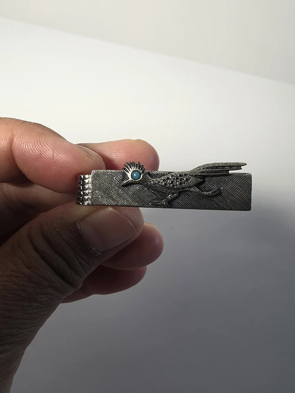 Vtg J. Ritter Roadrunner Tie Clip Bird Tyrquoise Colored Eye MCM
